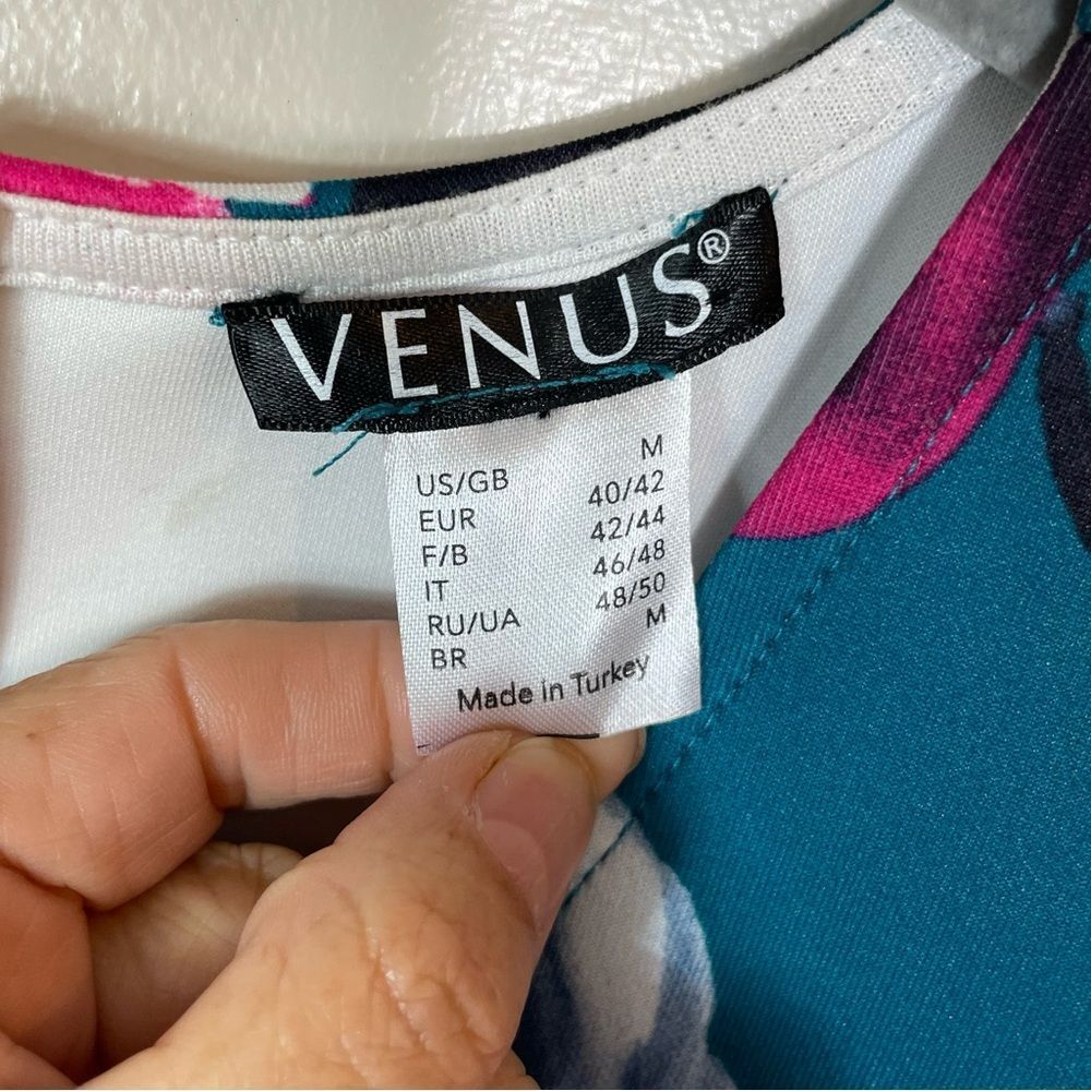 VENUS DRESS - Picture 4 of 8